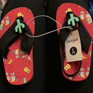 New kid’s sandals